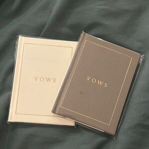 Elegant Vows Book Set in Cream and Brown